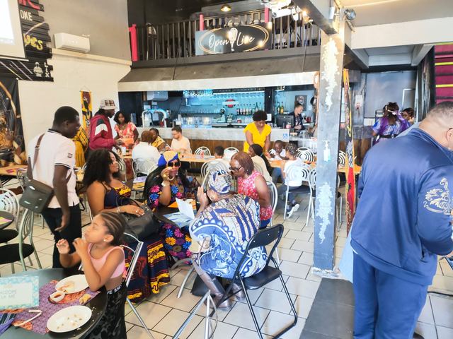 Photo : Brunch « Akwaba Ivoir »